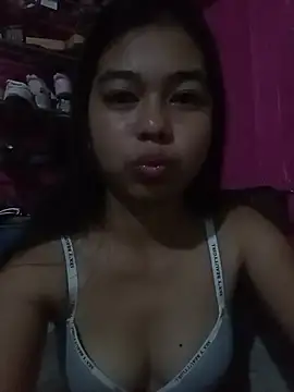 Snapshot of Heavens_night04 chatting on 02/12/26, 11:11 Heavens night04 online show from 02/12/26, 11:11