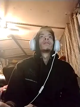 Snapshot of spooky425hd chatting on 04/09/26, 04:12 spooky425hd online show from 04/09/26, 04:12