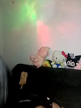 Snapshot of _juli17_ chatting on 03/05/26, 10:39 juli17 online show from 03/05/26, 10:39