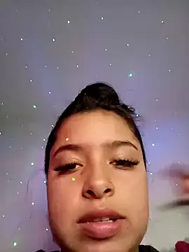 Snapshot of _juli17_ chatting on 03/06/26, 09:33 juli17 online show from 03/06/26, 09:33