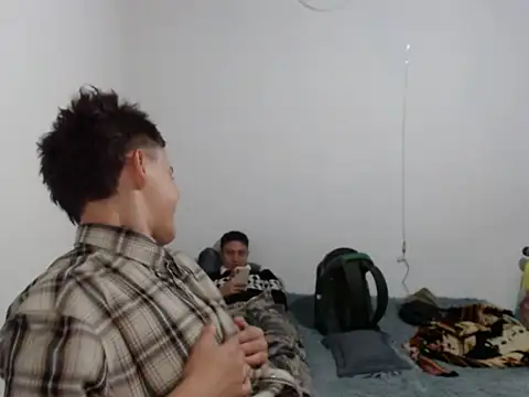 Brenda Tina699 online show from 03/05/26, 01:34