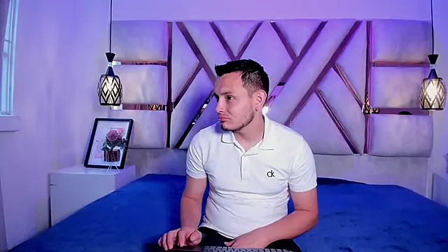 nilaynoa online show from 03/03/26, 11:49