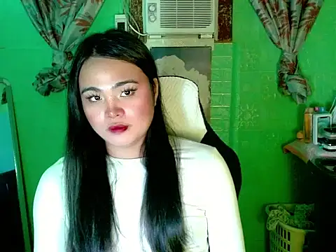 Snapshot of yourhot_kristinexx chatting on 04/24/26, 02:30 yourhot kristinexx online show from 04/24/26, 02:30