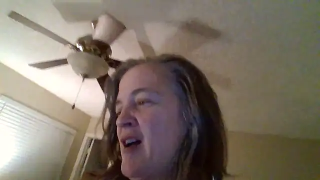 Snapshot of submit2unow1122 chatting on 02/09/26, 05:55 submit2unow1122 online show from 02/09/26, 05:55