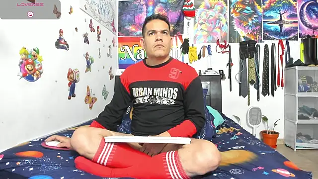 Snapshot of nathannathaniel chatting on 07/05/26, 04:30 nathannathaniel online show from 07/05/26, 04:30