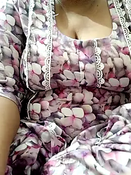 Snapshot of Preet__Aman chatting on 02/01/26, 05:39 Preet Aman online show from 02/01/26, 05:39