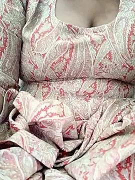 Snapshot of Preet__Aman chatting on 03/17/26, 06:17 Preet Aman online show from 03/17/26, 06:17