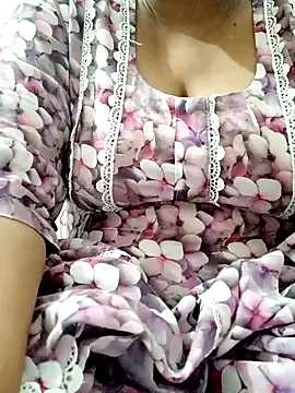 Snapshot of Preet__Aman chatting on 03/20/26, 05:23 Preet Aman online show from 03/20/26, 05:23