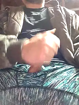 KrazyNutz420 online show from 02/11/26, 04:50