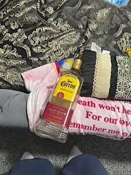 Snapshot of BIG11ONDECK chatting on 02/14/26, 04:42 BIG11ONDECK online show from 02/14/26, 04:42