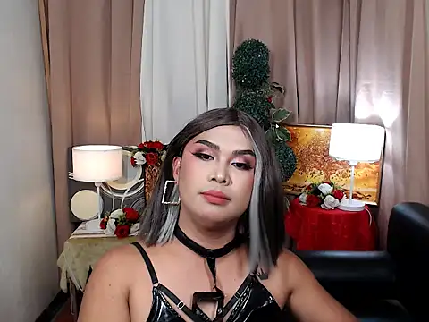 Snapshot of QueenAlisonfoxx chatting on 03/16/26, 01:37 QueenAlisonfoxx online show from 03/16/26, 01:37