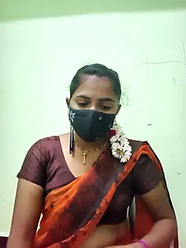 Snapshot of Tamil_Hot_Shana chatting on 02/19/26, 06:37 Tamil Hot Shana online show from 02/19/26, 06:37