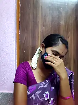 Tamil Hot Shana online show from 04/12/26, 05:18