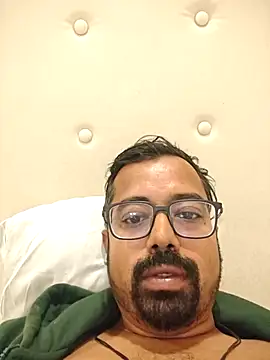 Snapshot of pervertedoc32m chatting on 02/06/26, 05:38 pervertedoc32m online show from 02/06/26, 05:38