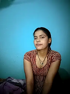 18 year old girl online show from 02/18/26, 03:24