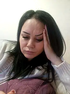 Snapshot of Alina5379 chatting on 04/23/26, 03:47 Alina5379 online show from 04/23/26, 03:47