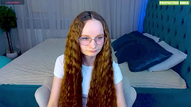 Snapshot of _EliDream chatting on 03/17/26, 10:29 EliDream online show from 03/17/26, 10:29