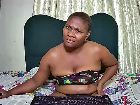 Snapshot of Exotic_FreakyQueen chatting on 01/31/26, 07:11 Exotic FreakyQueen online show from 01/31/26, 07:11