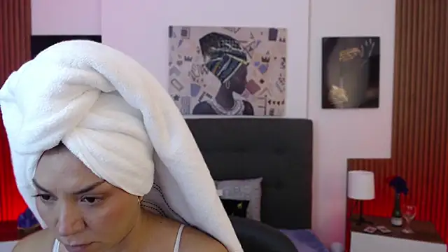 milfsecret69 online show from 05/16/26, 10:47