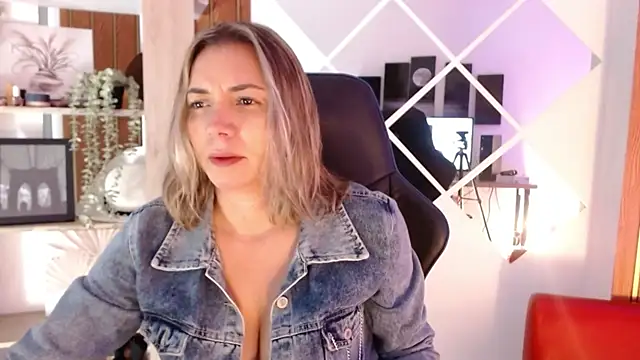 milfsecret69 online show from 07/12/26, 11:12