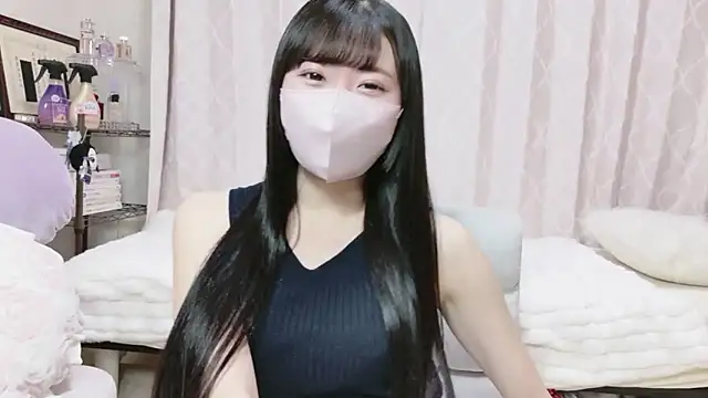 Snapshot of MOE_o0 chatting on 02/07/26, 12:36 MOE o0 online show from 02/07/26, 12:36