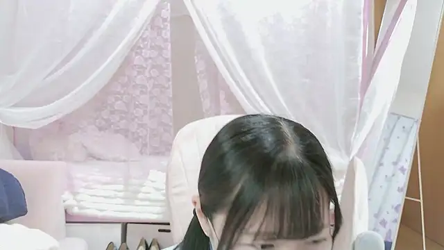 MOE o0 online show from 05/03/26, 09:15