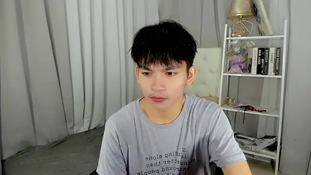 urtwinkjoshx online show from 02/28/26, 04:24