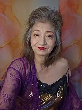 Snapshot of URAN429 chatting on 07/14/26, 02:45 URAN429 online show from 07/14/26, 02:45