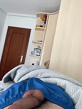 Snapshot of manu156789 chatting on 02/10/26, 02:54 manu156789 online show from 02/10/26, 02:54