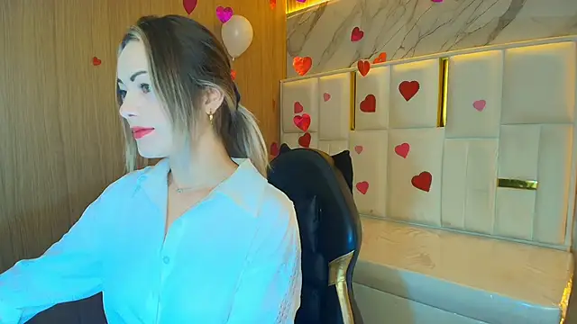 sofia nova tf online show from 02/21/26, 01:45