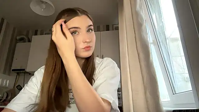 Snapshot of LissaBliss chatting on 03/27/26, 02:50 LissaBliss online show from 03/27/26, 02:50