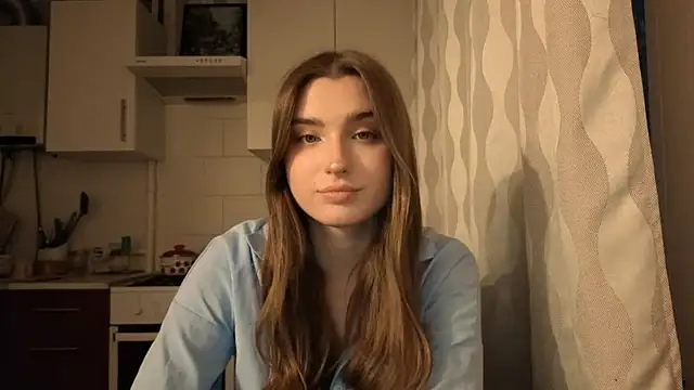 Snapshot of LissaBliss chatting on 04/05/26, 04:04 LissaBliss online show from 04/05/26, 04:04