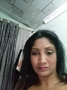 Snapshot of sexykajol2001 chatting on 06/15/26, 09:50 sexykajol2001 online show from 06/15/26, 09:50