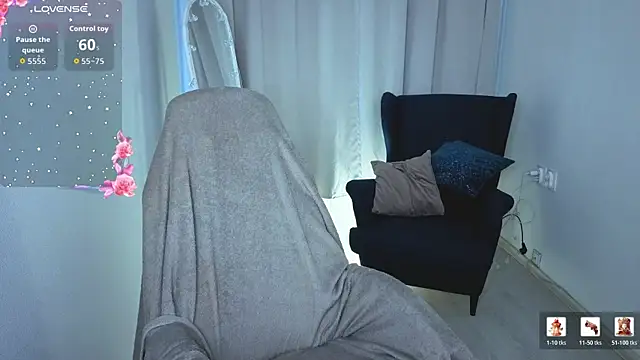 Snapshot of SiennaSayss chatting on 04/07/26, 05:30 SiennaSayss online show from 04/07/26, 05:30