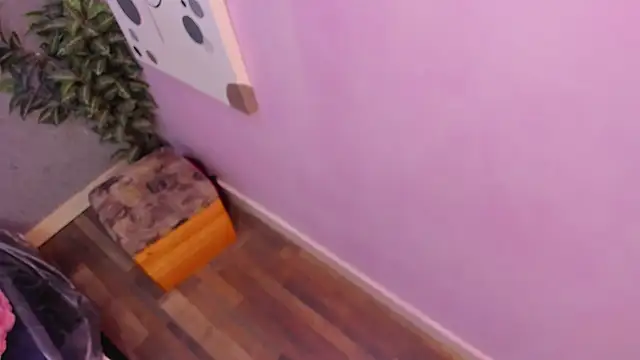 Snapshot of lil_miia chatting on 02/25/26, 07:12 lil miia online show from 02/25/26, 07:12