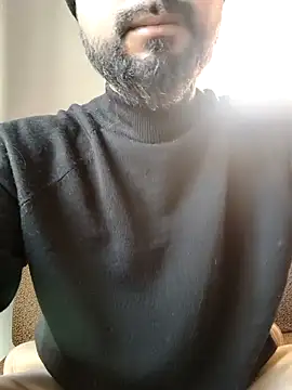 Snapshot of newtube0 chatting on 02/04/26, 05:57 newtube0 online show from 02/04/26, 05:57