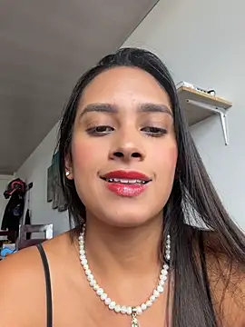LunaHeat online show from 05/24/26, 05:07