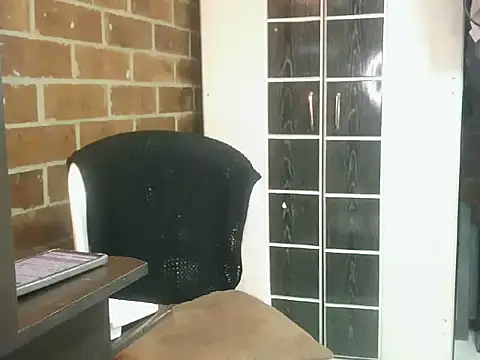 Snapshot of BelaDeimonsX chatting on 03/27/26, 03:56 BelaDeimonsX online show from 03/27/26, 03:56