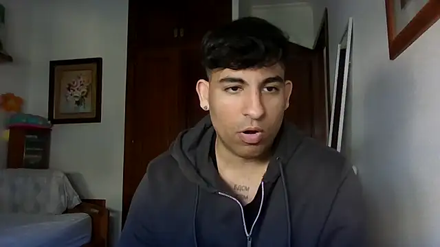 Snapshot of poliakovxx chatting on 03/17/26, 03:15 poliakovxx online show from 03/17/26, 03:15