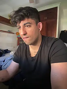 Snapshot of poliakovxx chatting on 04/04/26, 03:20 poliakovxx online show from 04/04/26, 03:20