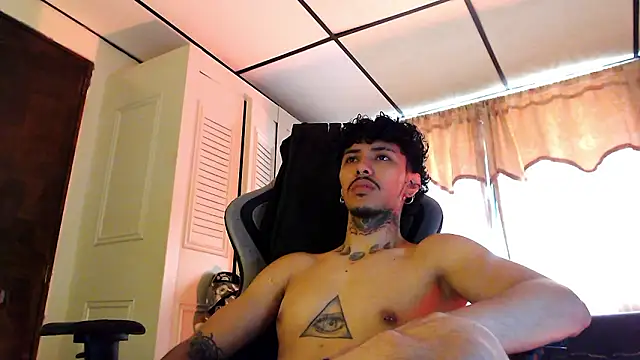 Snapshot of D3v1L88 chatting on 03/20/26, 07:41 D3v1L88 online show from 03/20/26, 07:41