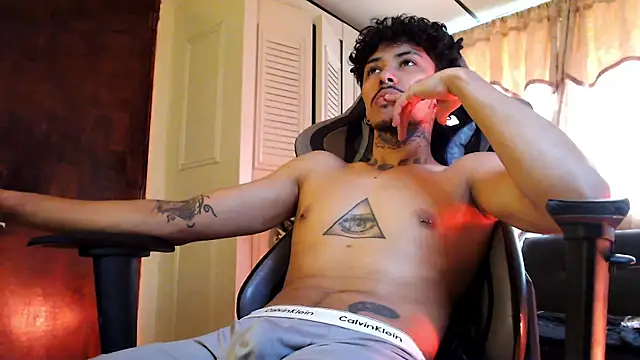 Snapshot of D3v1L88 chatting on 03/21/26, 07:06 D3v1L88 online show from 03/21/26, 07:06