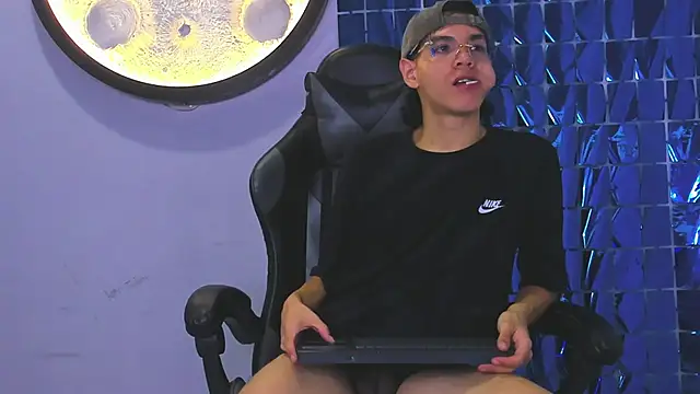 Bennet-Gray online show from 03/01/26, 04:25