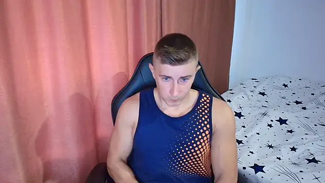 Snapshot of TodMusclePower9 chatting on 04/04/26, 09:07 TodMusclePower9 online show from 04/04/26, 09:07