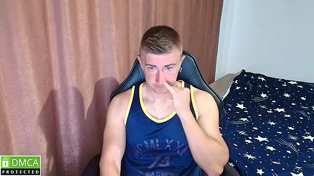Snapshot of TodMusclePower9 chatting on 04/21/26, 04:52 TodMusclePower9 online show from 04/21/26, 04:52