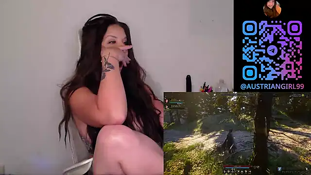 Snapshot of AustrianGirl99AtWork chatting on 04/17/26, 09:18 AustrianGirl99AtWork online show from 04/17/26, 09:18