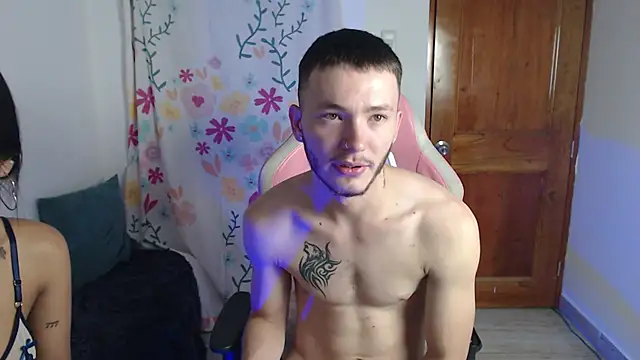 Ariana Esteban07 online show from 02/21/26, 10:49