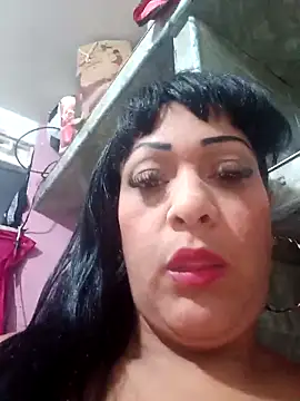 Snapshot of SabrinaColin chatting on 05/12/26, 02:19 SabrinaColin online show from 05/12/26, 02:19