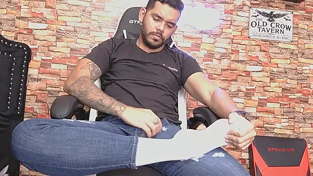 damon69696 online show from 02/05/26, 07:24