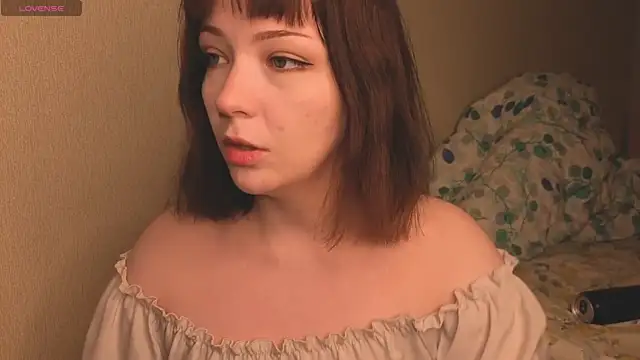 Snapshot of Doll_lira chatting on 04/10/26, 01:38 Doll lira online show from 04/10/26, 01:38